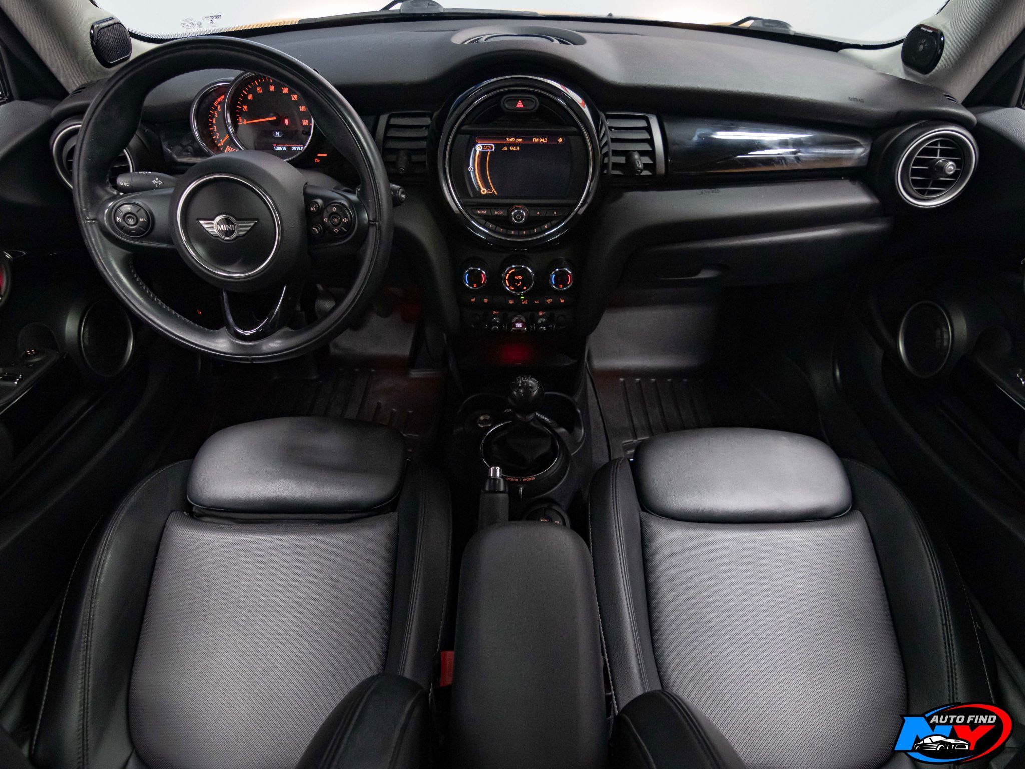 2014 Mini Cooper Hardtop 2 Door Coupe photo 2