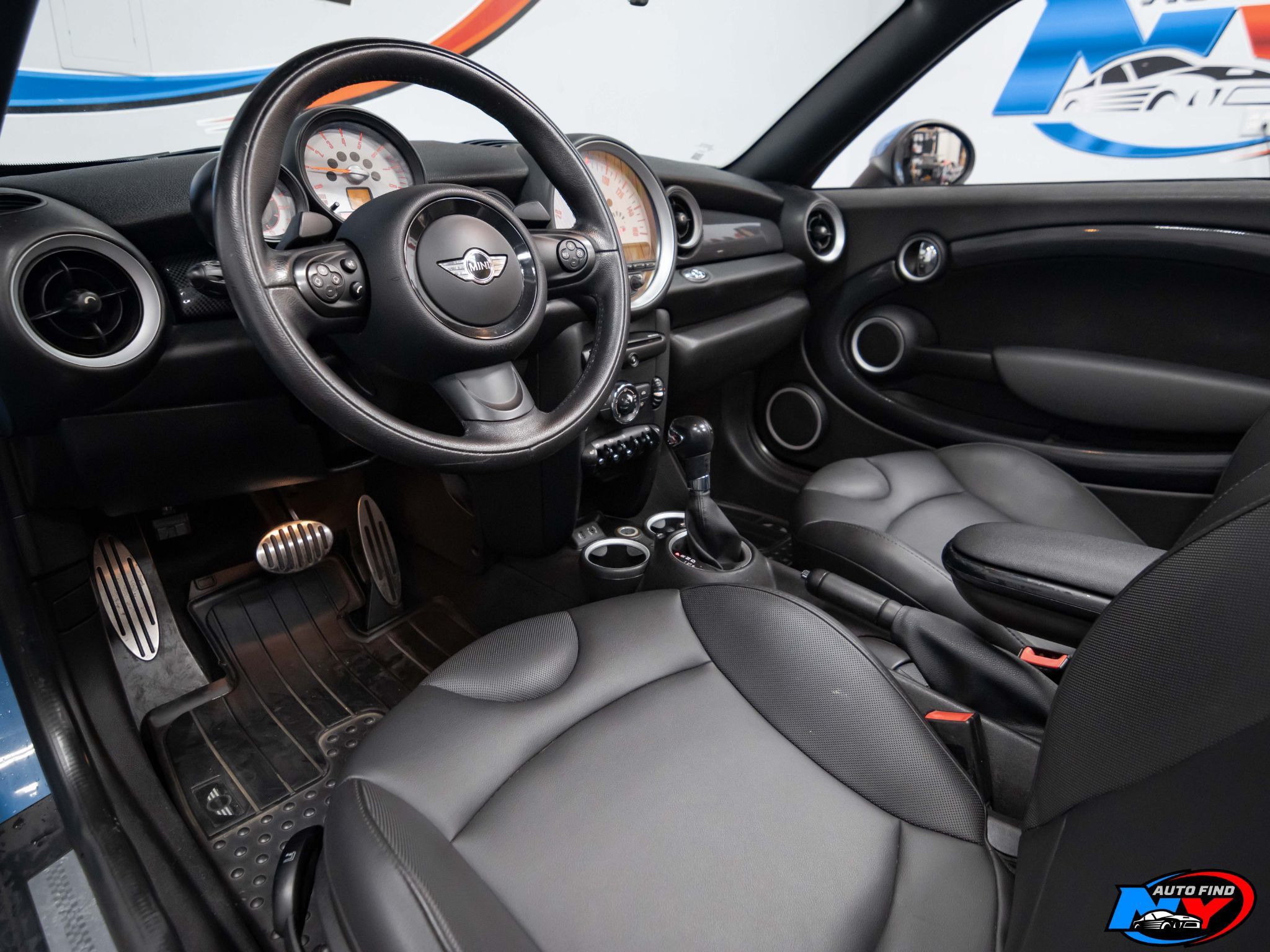 2014 Mini Cooper Roadster Convertible photo 10