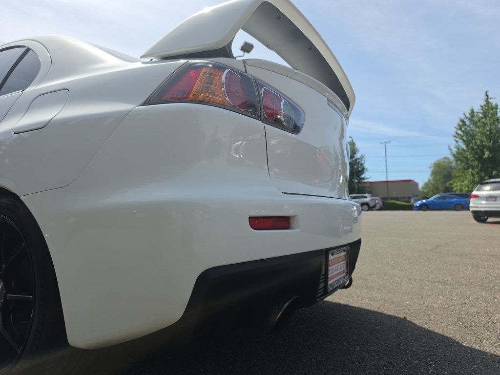 Mitsubishi Lancer Evolution photo 25