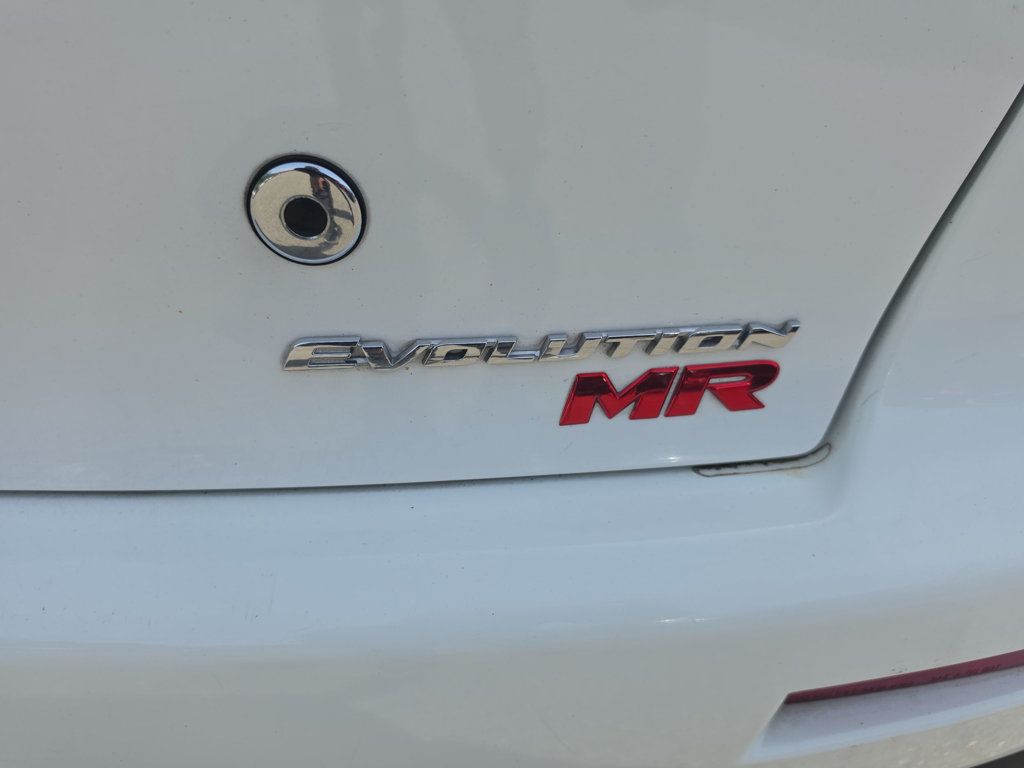 Mitsubishi Lancer Evolution photo 26