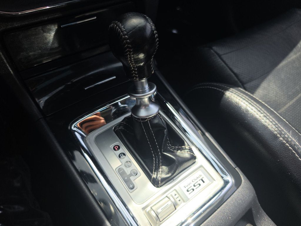 Mitsubishi Lancer Evolution photo 32
