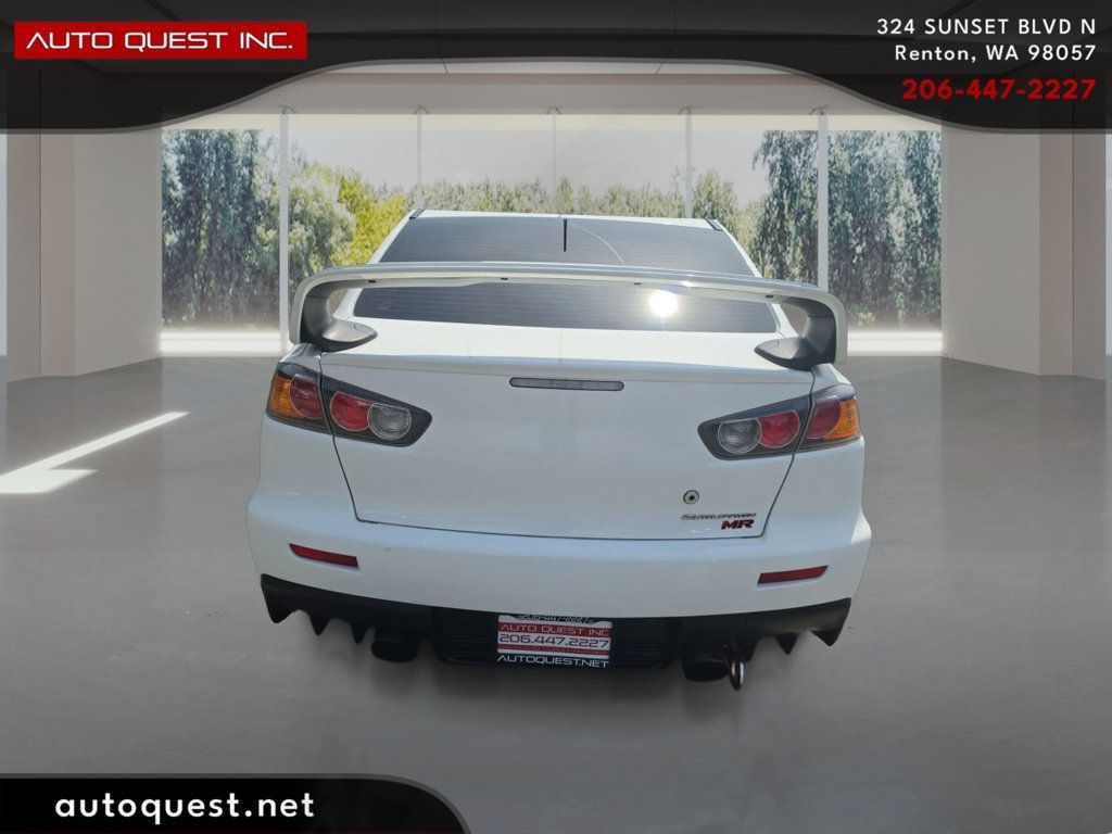 Mitsubishi Lancer Evolution photo 6