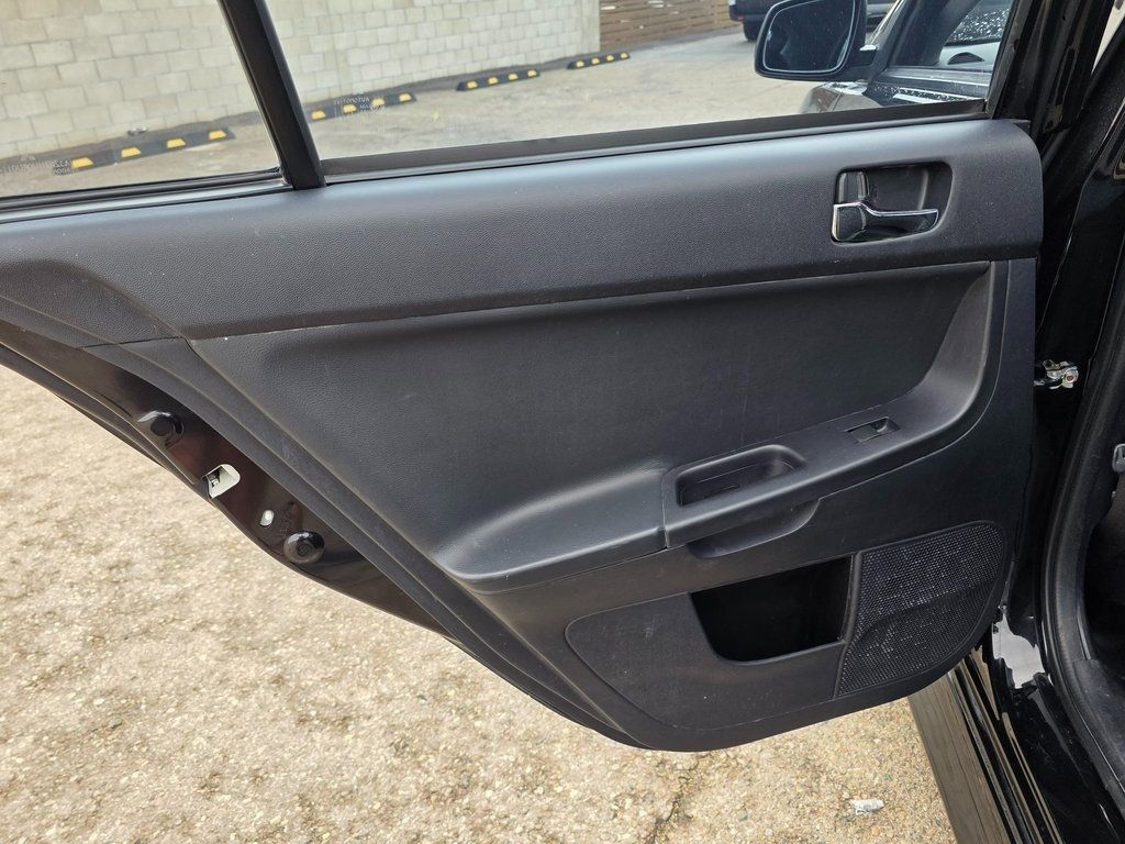 2014 Mitsubishi Lancer Sportback 5dr Sportback ES FWD - 22949567 - 18