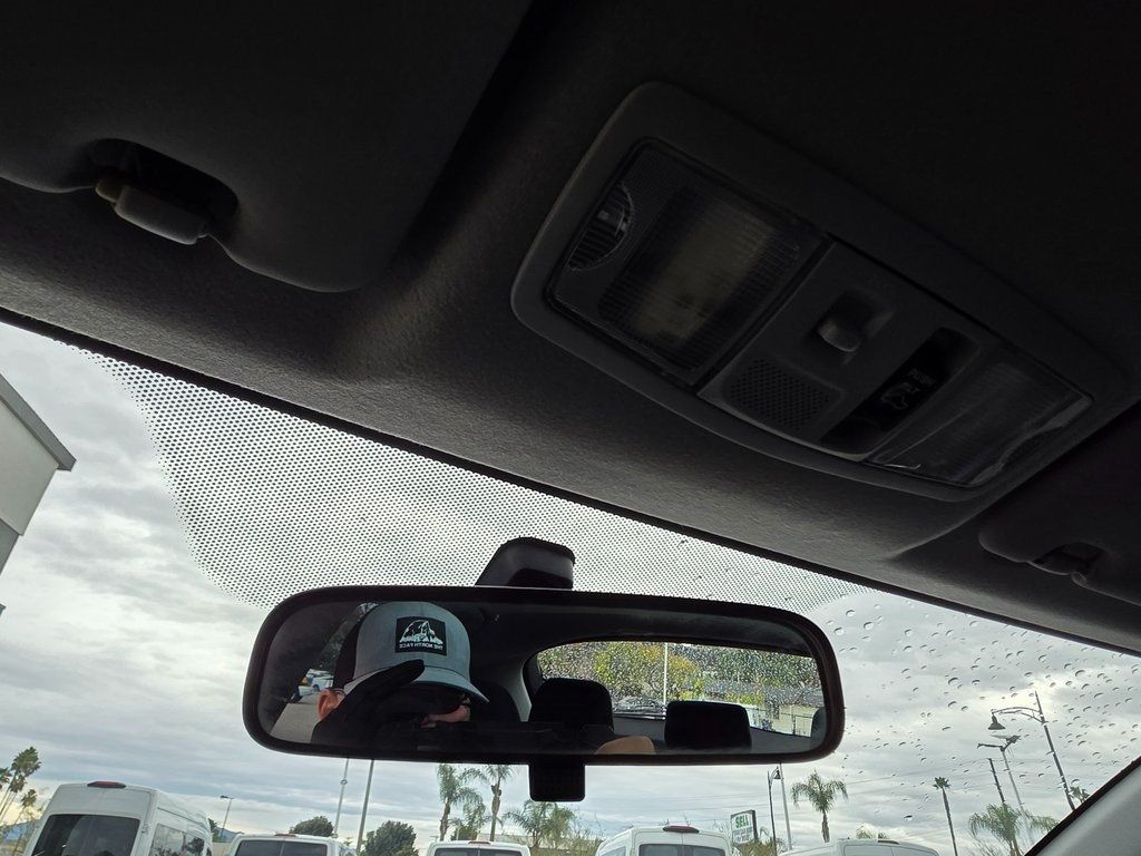 2014 Mitsubishi Lancer Sportback 5dr Sportback ES FWD - 22949567 - 32