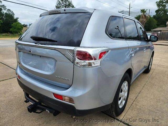 2014 Mitsubishi Outlander 2WD 4dr ES - 23026251 - 9