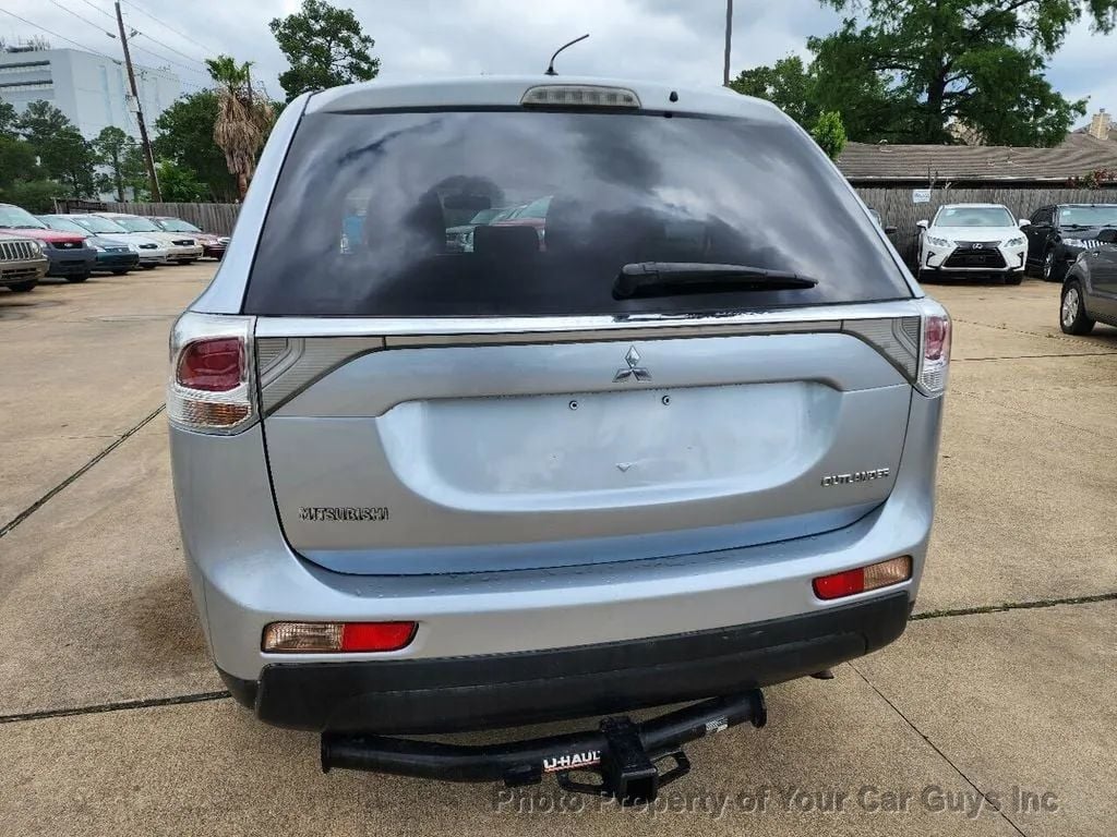 2014 Mitsubishi Outlander 2WD 4dr ES - 23026251 - 11