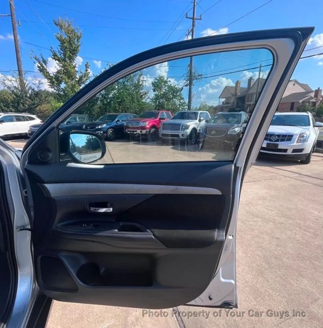 2014 Mitsubishi Outlander 2WD 4dr ES - 23026251 - 28