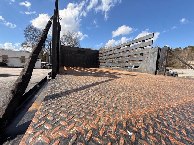 2014 Mitsubishi Fuso FE160 4X2 2dr Regular Cab 102.4 113.8 in. WB - 22994618 - 12