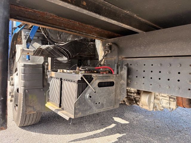 2014 Mitsubishi Fuso FE160 4X2 2dr Regular Cab 102.4 113.8 in. WB - 22994618 - 13