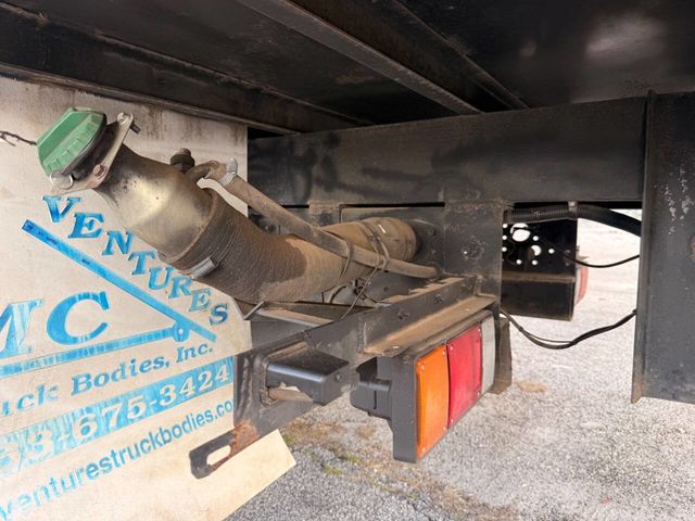 2014 Mitsubishi Fuso FE160 4X2 2dr Regular Cab 102.4 113.8 in. WB - 22994618 - 28