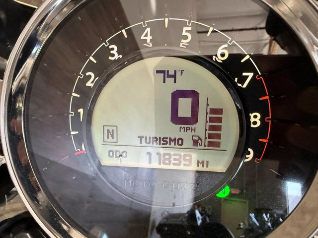 2014 Moto Guzzi California 1400 Custom LOW MILES! - 22991991 - 10