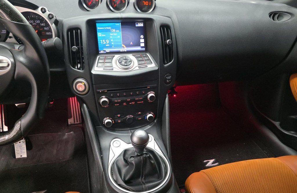 2014 Nissan 370Z 2dr Coupe Manual Touring - 23050366 - 10