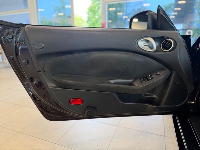 2014 Nissan 370Z 2dr Roadster Automatic Touring - 23028812 - 18