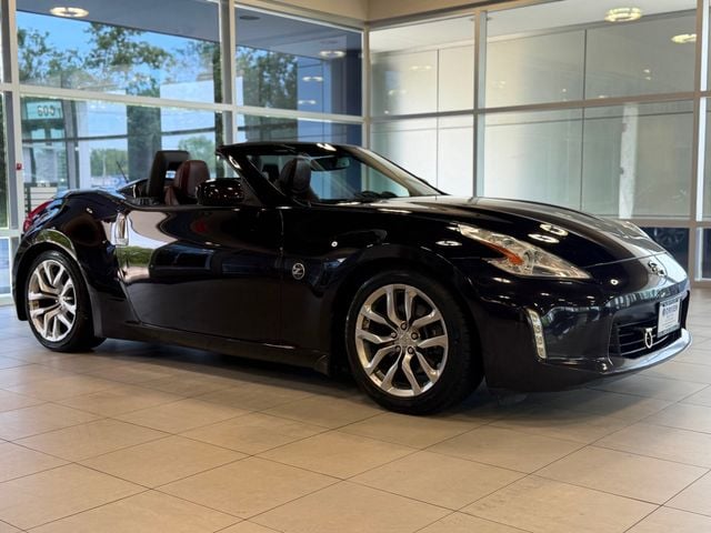2014 Nissan 370Z 2dr Roadster Automatic Touring - 23028812 - 6