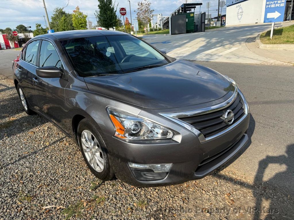 2014 Nissan Altima 2.5 photo 2