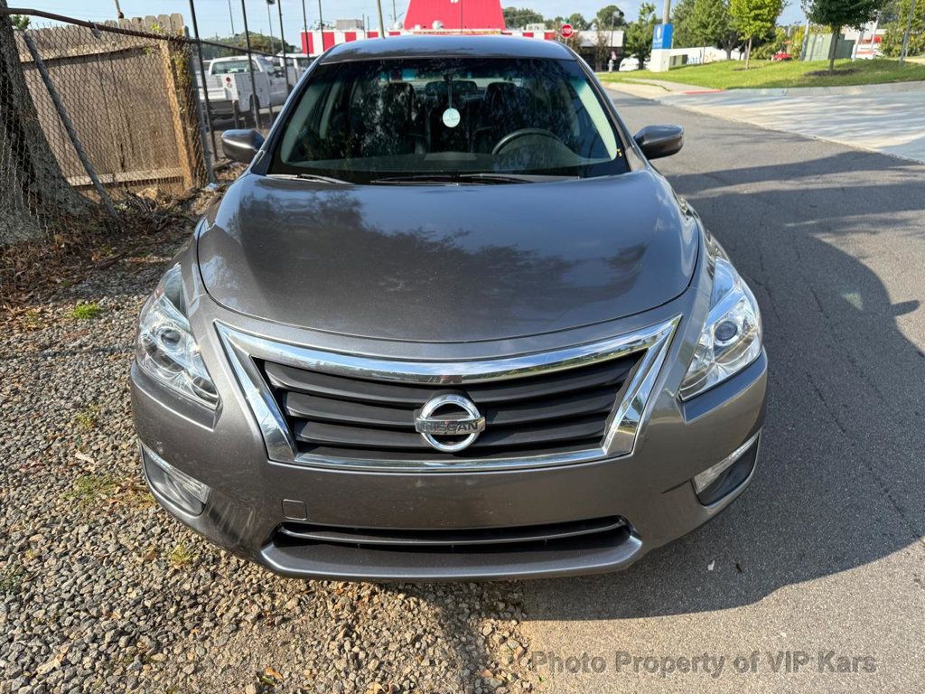 2014 Nissan Altima 2.5 photo 3