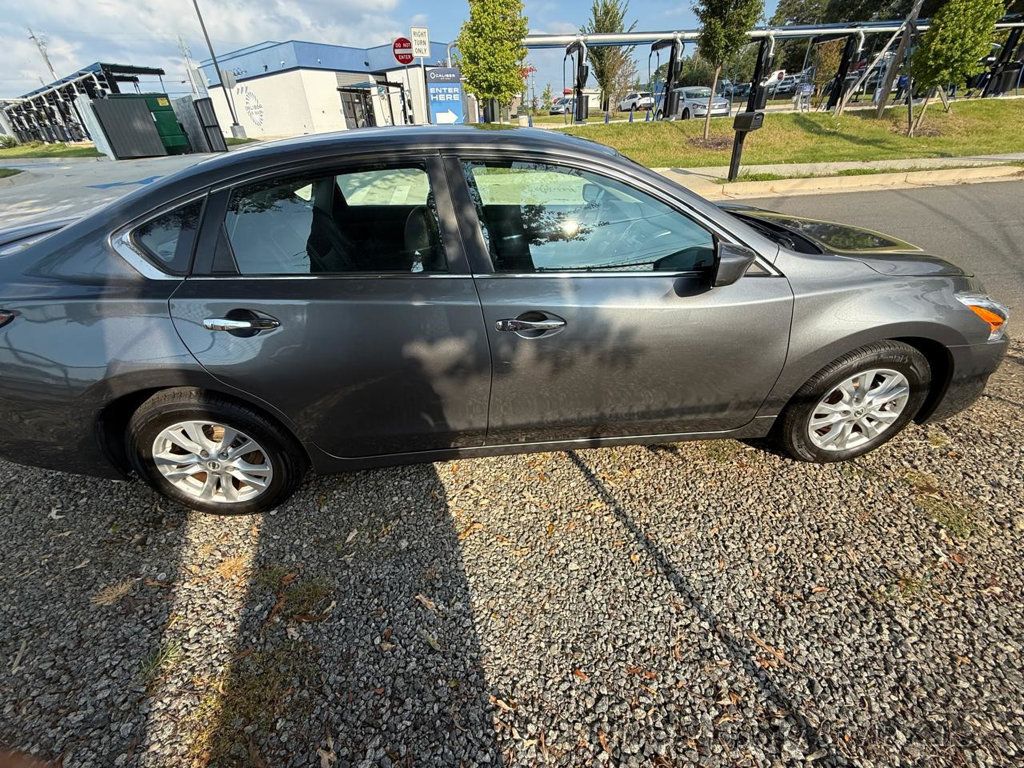 2014 Nissan Altima 2.5 photo 7