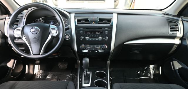 2014 Nissan Altima 4dr Sedan I4 2.5 S - 23063565 - 10