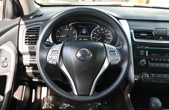 2014 Nissan Altima 4dr Sedan I4 2.5 S - 23063565 - 12