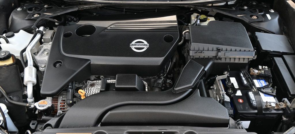 Nissan Altima photo 20