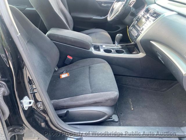 2014 Nissan Altima 4dr Sedan I4 2.5 S - 23060495 - 5