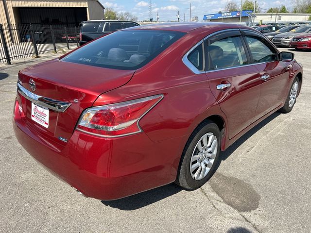 2014 Nissan Altima 4dr Sedan I4 2.5 S - 23004457 - 3