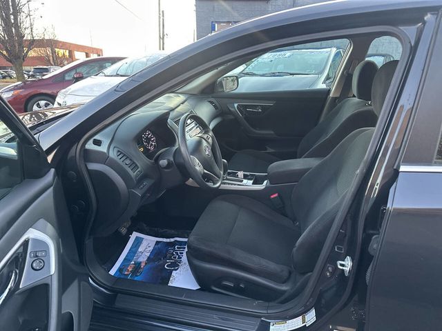 2014 Nissan Altima 4dr Sedan I4 2.5 S - 22714931 - 13