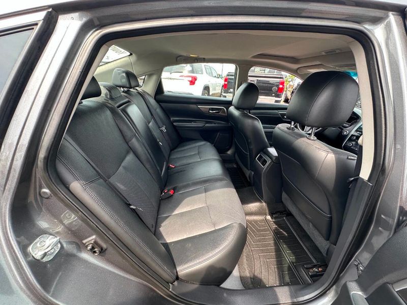 2014 Nissan Altima 4dr Sedan I4 2.5 SL - 22902171 - 18