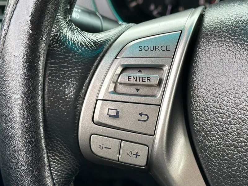 2014 Nissan Altima 4dr Sedan I4 2.5 SL - 22902171 - 28
