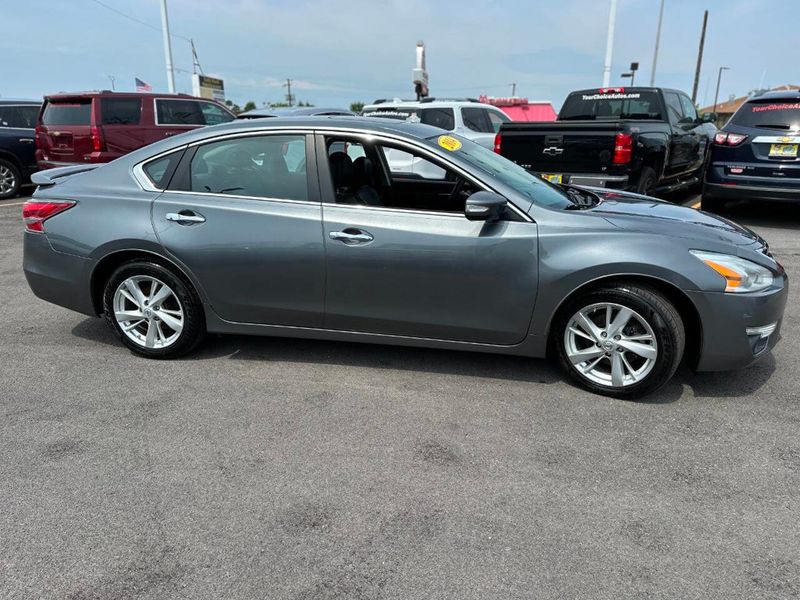 2014 Nissan Altima 4dr Sedan I4 2.5 SL - 22902171 - 5