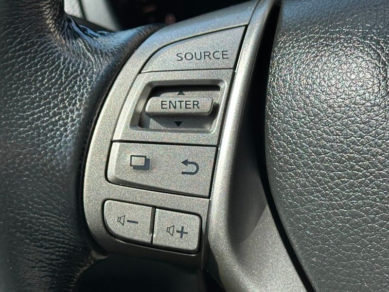 2014 Nissan Altima 4dr Sedan I4 2.5 SV - 22903955 - 30