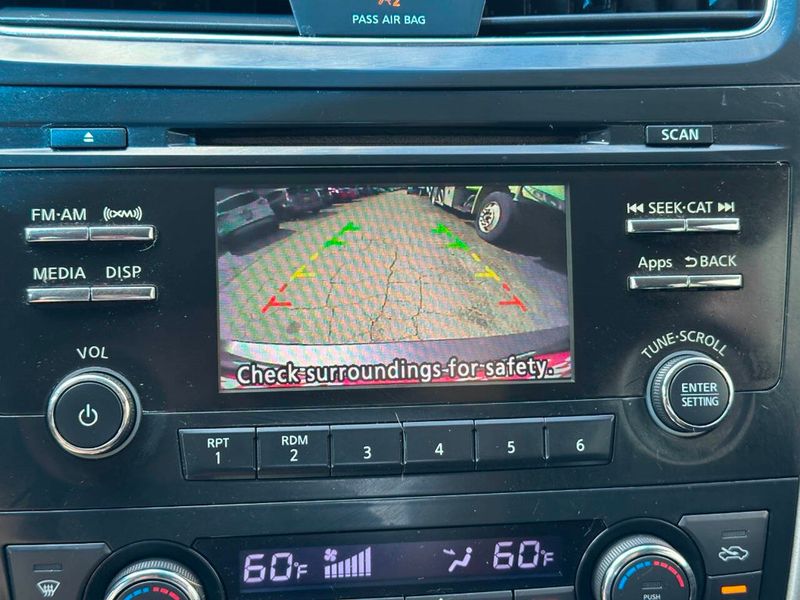 2014 Nissan Altima 4dr Sedan I4 2.5 SV - 22903955 - 33