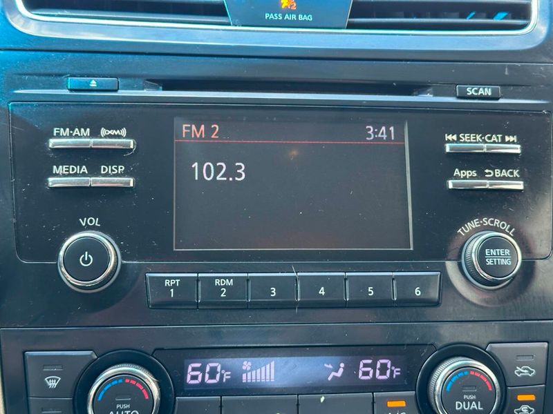 2014 Nissan Altima 4dr Sedan I4 2.5 SV - 22903955 - 34