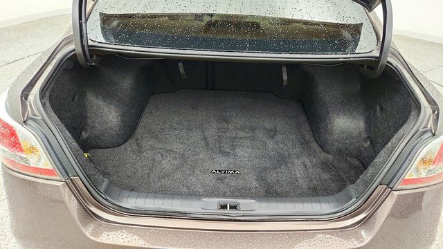 2014 Nissan Altima 4dr Sedan I4 2.5 SV - 23085404 - 19