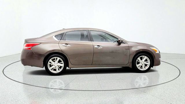 2014 Nissan Altima 4dr Sedan I4 2.5 SV - 23085404 - 3