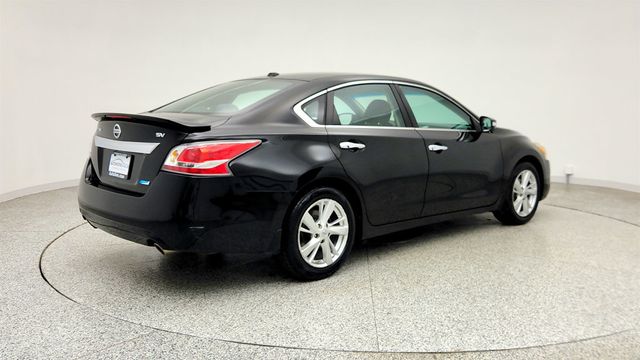 2014 Nissan Altima 4dr Sedan I4 2.5 SV w/ Convenience & Navigation Packages - 23014255 - 4