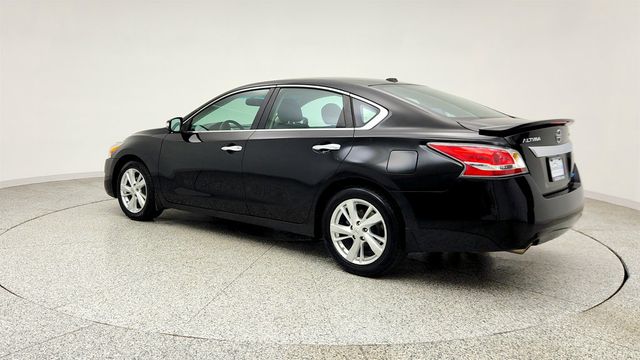 2014 Nissan Altima 4dr Sedan I4 2.5 SV w/ Convenience & Navigation Packages - 23014255 - 6