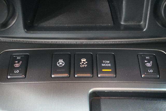 2014 Nissan Armada 2WD 4dr Platinum - 23016462 - 21