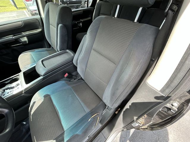 2014 Nissan Armada 2WD 4dr SV - 23000973 - 13