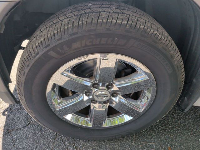 2014 Nissan Armada 4WD 4dr Platinum - 23021774 - 9