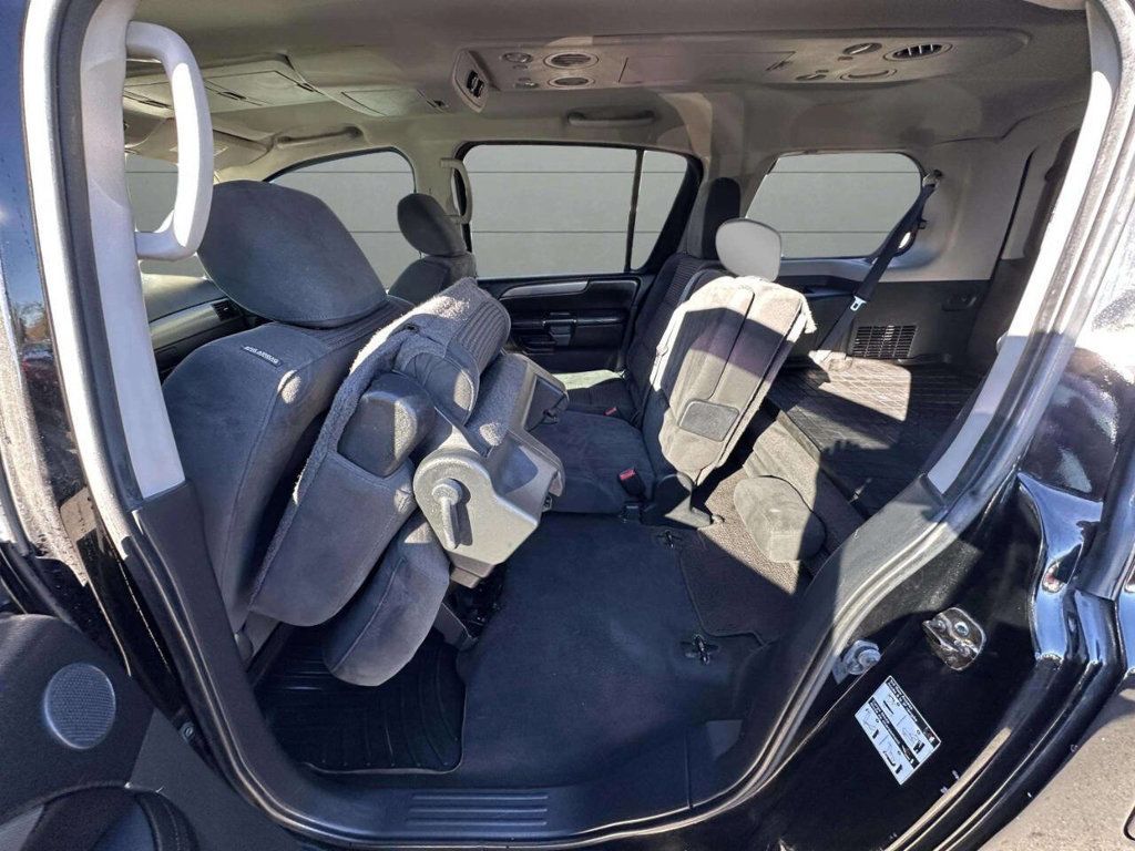 2014 Nissan Armada 4WD 4dr SV - 22947844 - 22