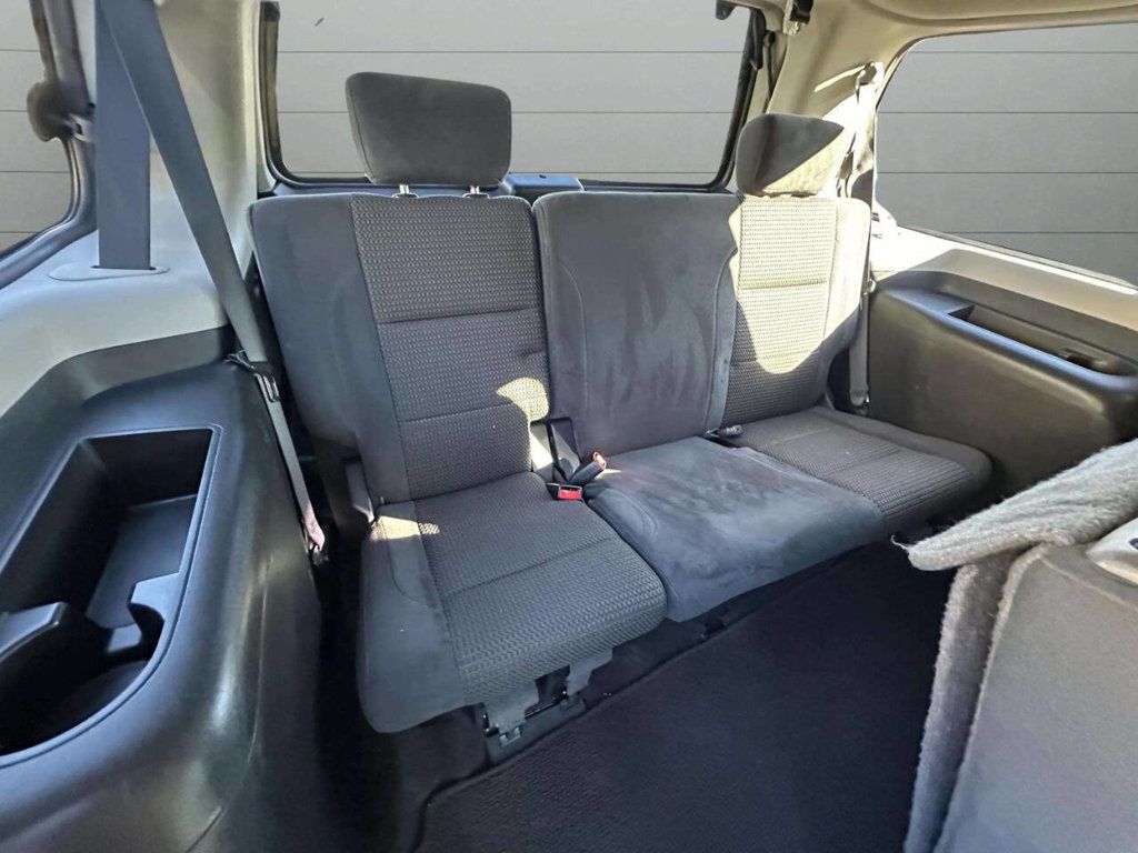 2014 Nissan Armada 4WD 4dr SV - 22947844 - 27