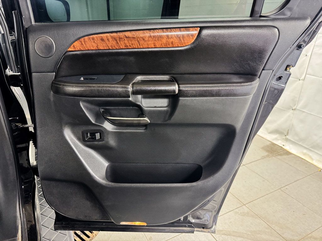 2014 Nissan Armada PLATINUM 4WD - 23095114 - 16