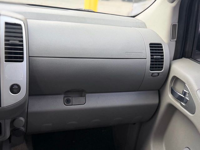 2014 Nissan Frontier 2WD Crew Cab SWB Automatic Desert Runner - 22949069 - 12