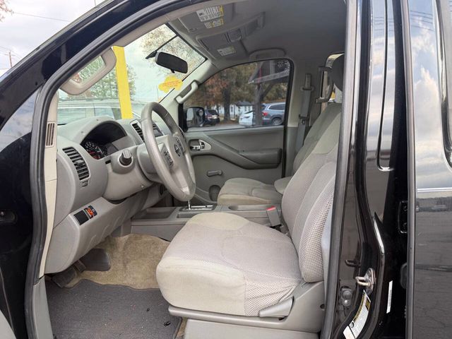 2014 Nissan Frontier 2WD Crew Cab SWB Automatic Desert Runner - 22949069 - 16