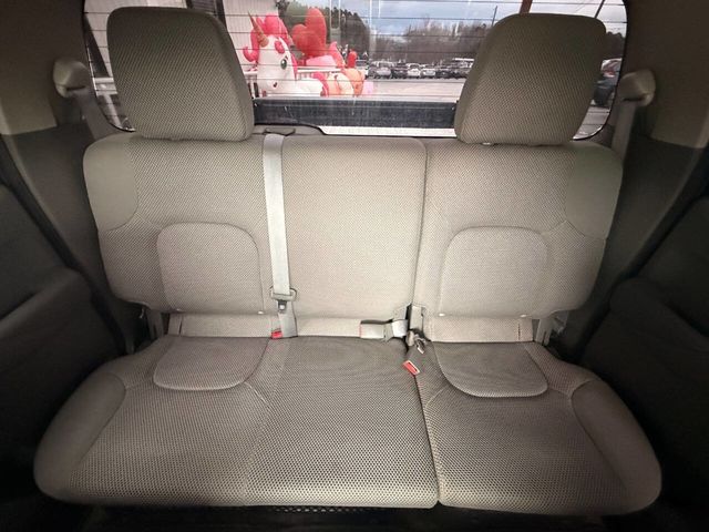 2014 Nissan Frontier 2WD Crew Cab SWB Automatic S - 22988102 - 12