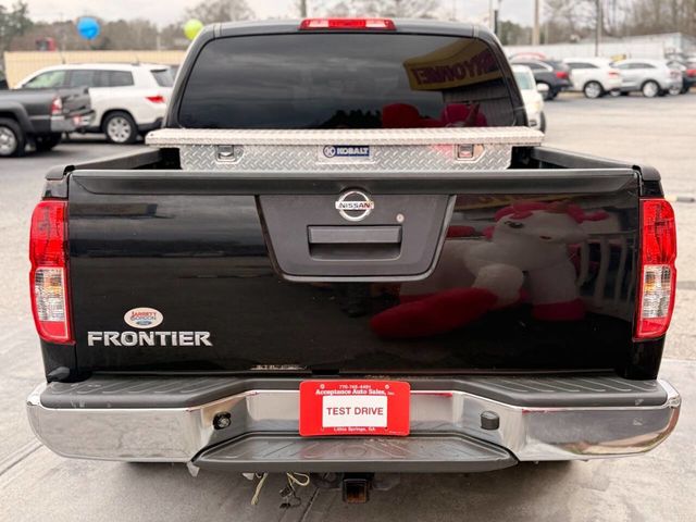 2014 Nissan Frontier 2WD Crew Cab SWB Automatic S - 22988102 - 3