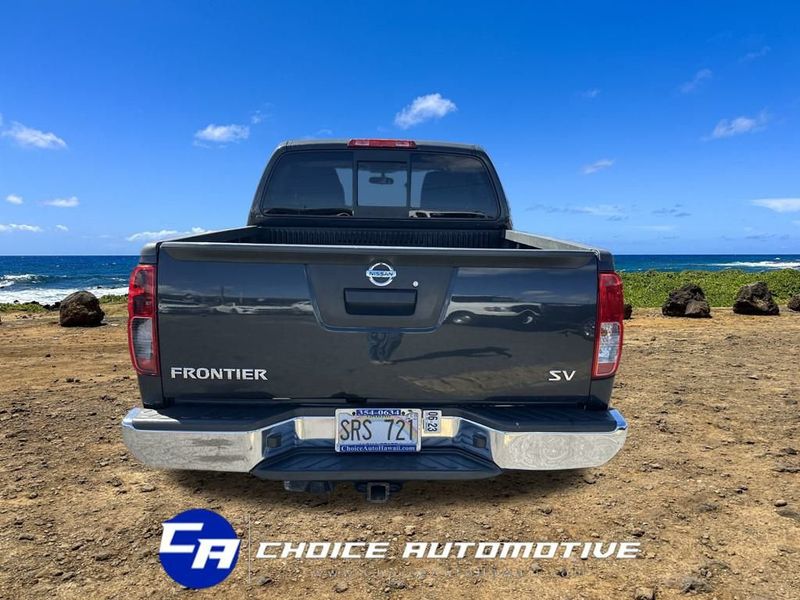 2014 Nissan Frontier 2WD Crew Cab SWB Automatic SV - 22910025 - 6