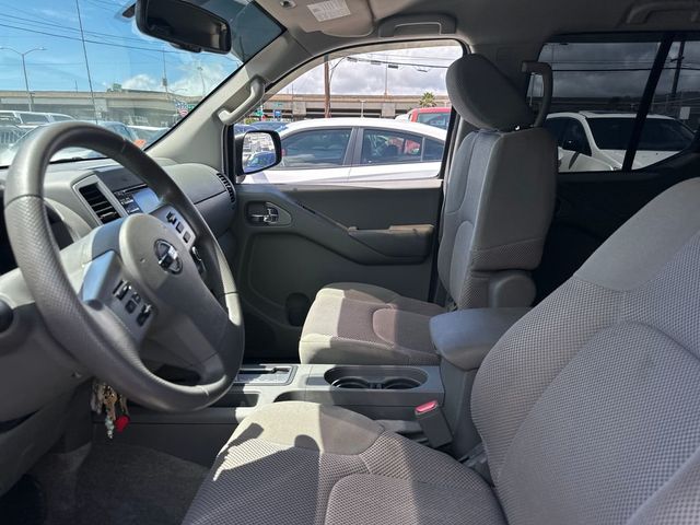 2014 Nissan Frontier 2WD Crew Cab SWB Automatic SV - 23051407 - 12