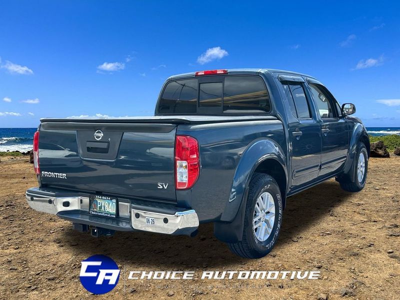 2014 Nissan Frontier 2WD Crew Cab SWB Automatic SV - 23051407 - 7